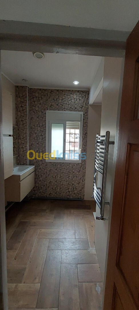 Vente Appartement F3 Alger Ain benian