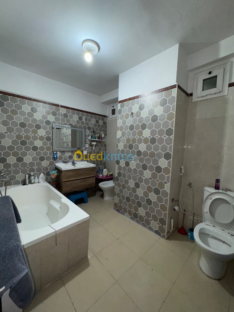 Vente Appartement F4 Alger El achour