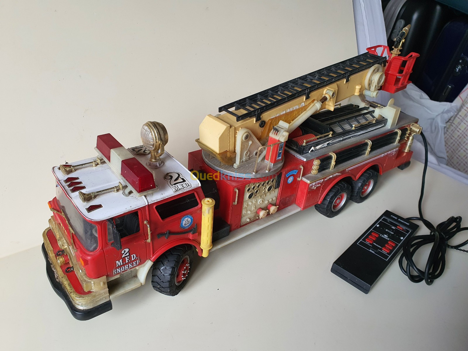 Vintage grand camion jouet pompier Fire Engine New Bright Ind. Co. 1988  Made in Hong Kong - Alger Algérie