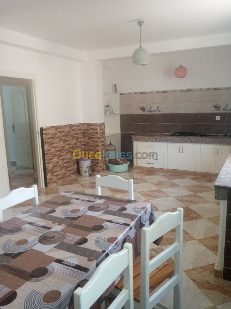 Location vacances Niveau De Villa F6 Béjaïa Beni ksila