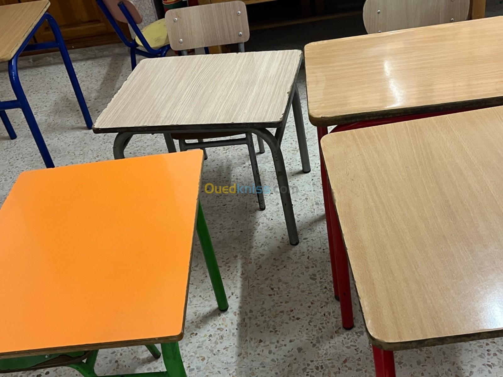 كراسي و طاولات للمدارس و الروضات Des tables pour les écoles et les crache 