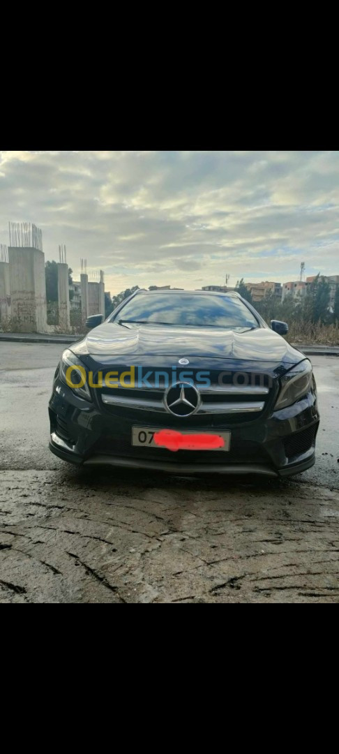 Mercedes GLA 2015 GLA