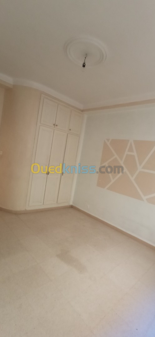 Location Appartement F2 Alger Birkhadem