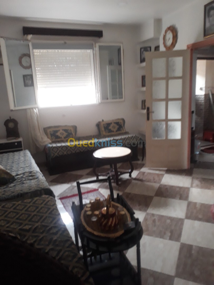 Location Appartement F2 Mostaganem Mostaganem