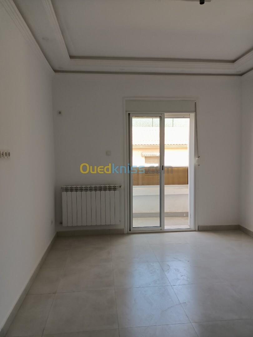 Location Appartement F4 Alger El achour