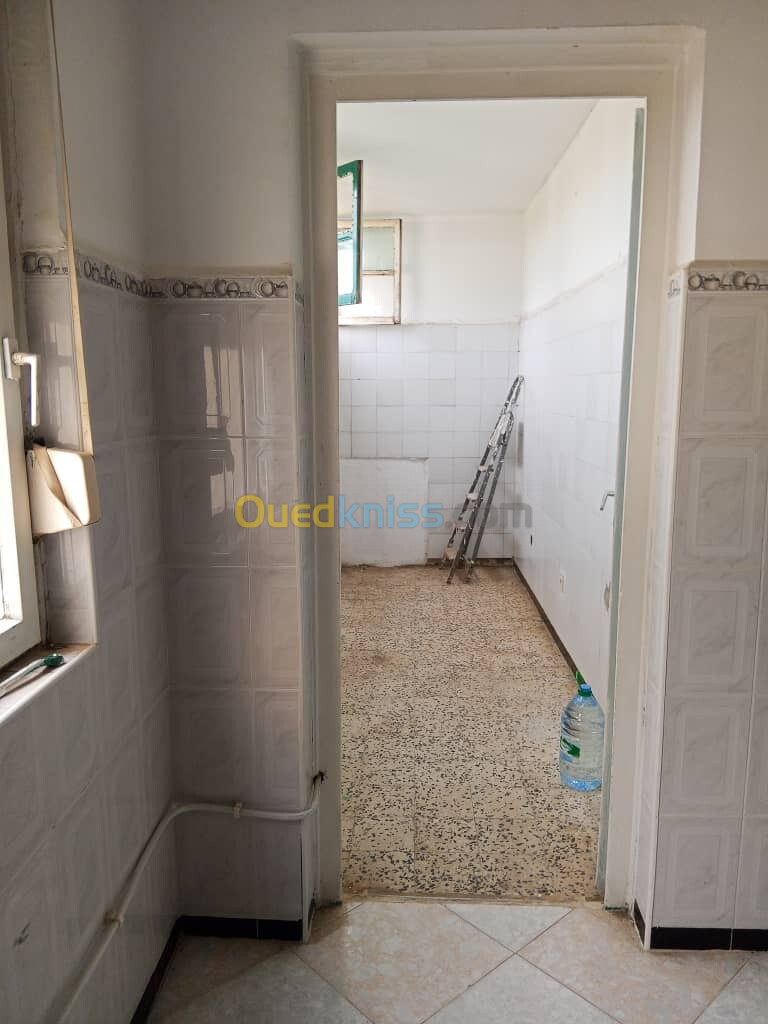 Location Appartement F3 Alger Dely brahim