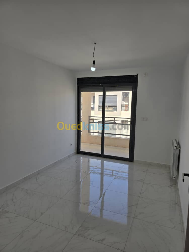 Location Appartement F5 Alger Cheraga