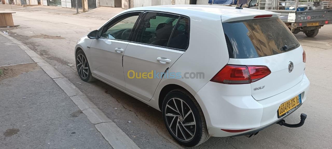 Volkswagen Golf 7 2015 Trendline +