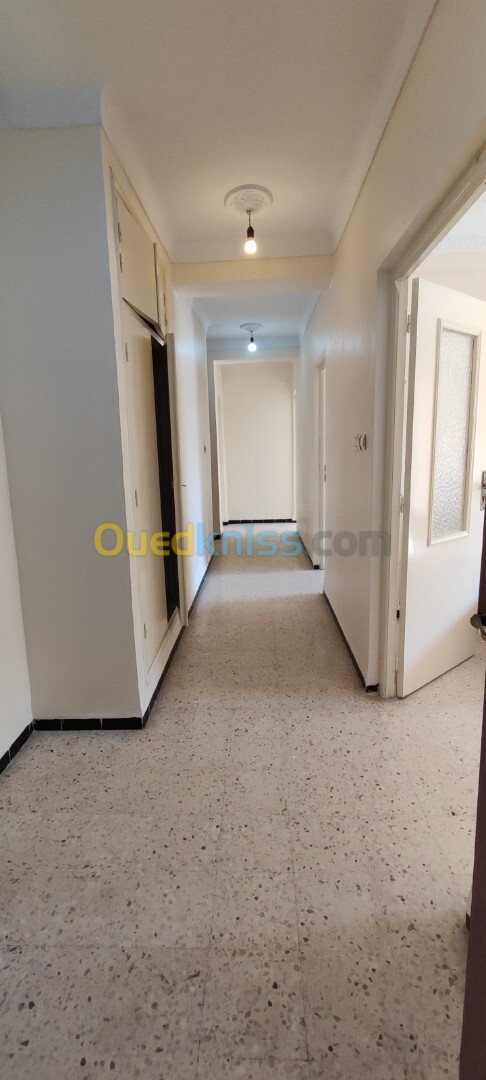 Location Appartement F5 Alger Hussein dey