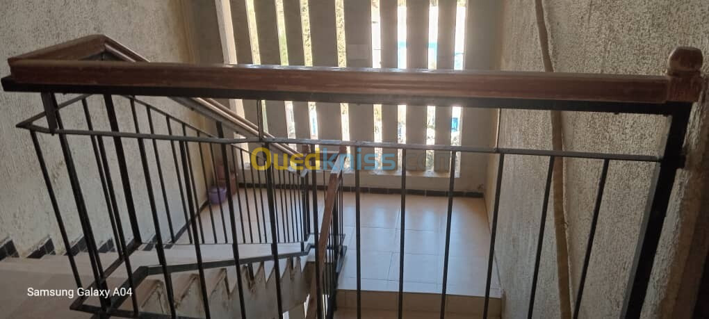 Location Appartement F3 Alger Saoula