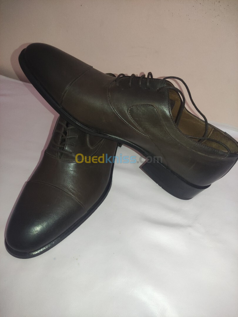 Chaussures classique cuir pointure 40 