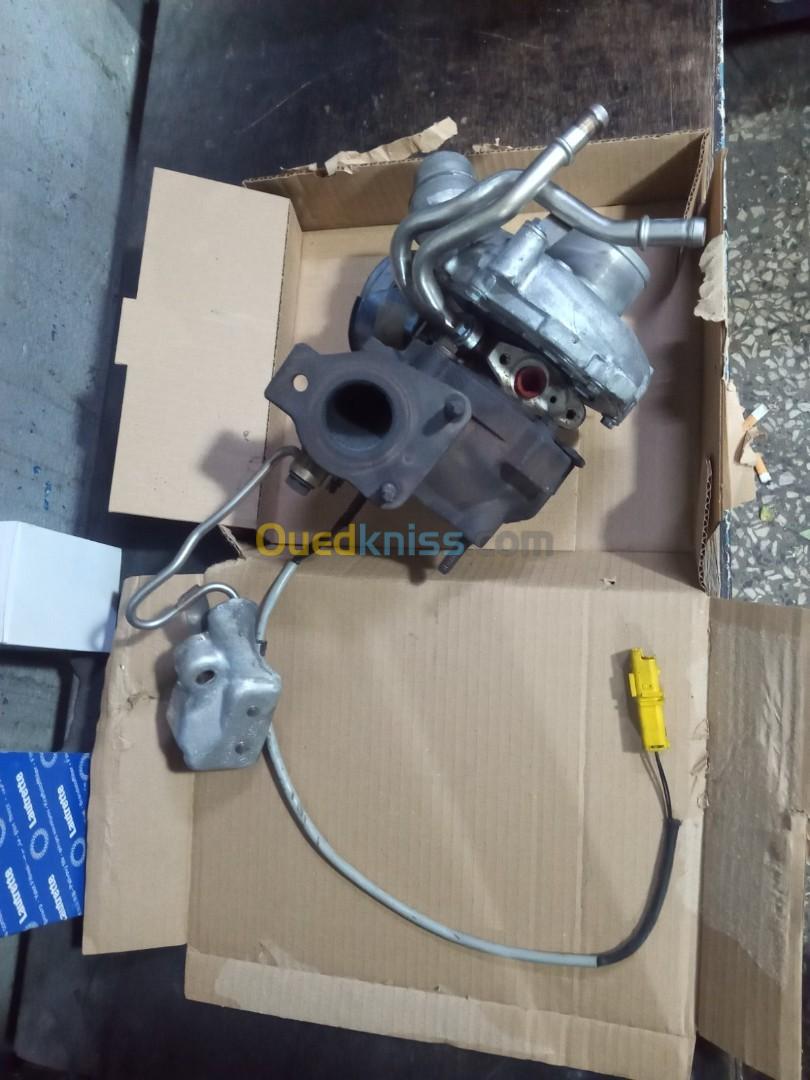 Turbo 2.0 dci 150ch presque neuf 