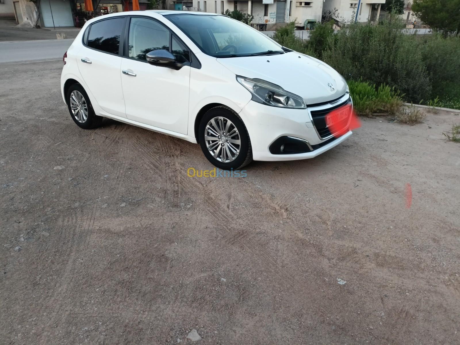 Peugeot 208 2015 Active