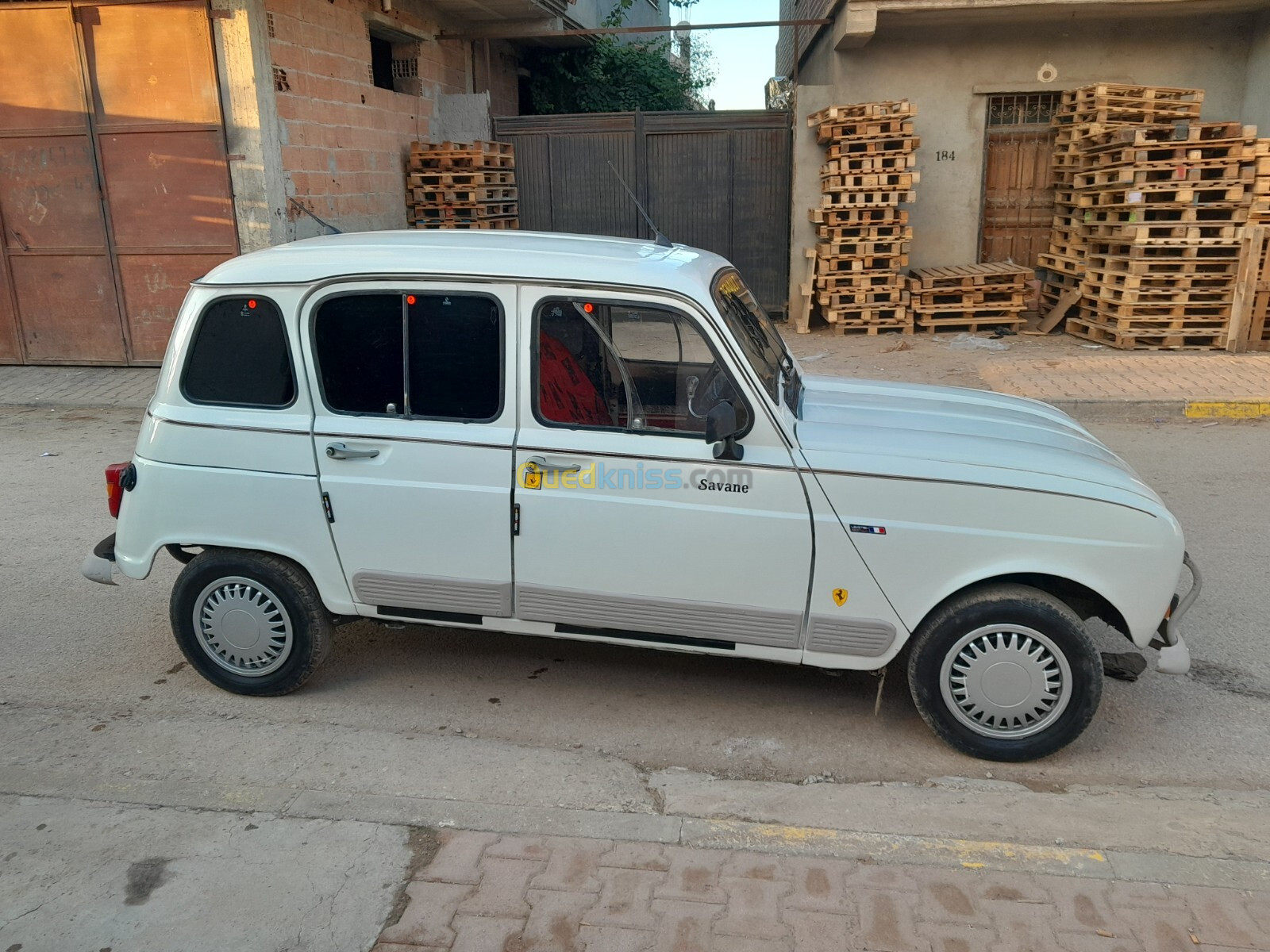 Renault 4 1985 4