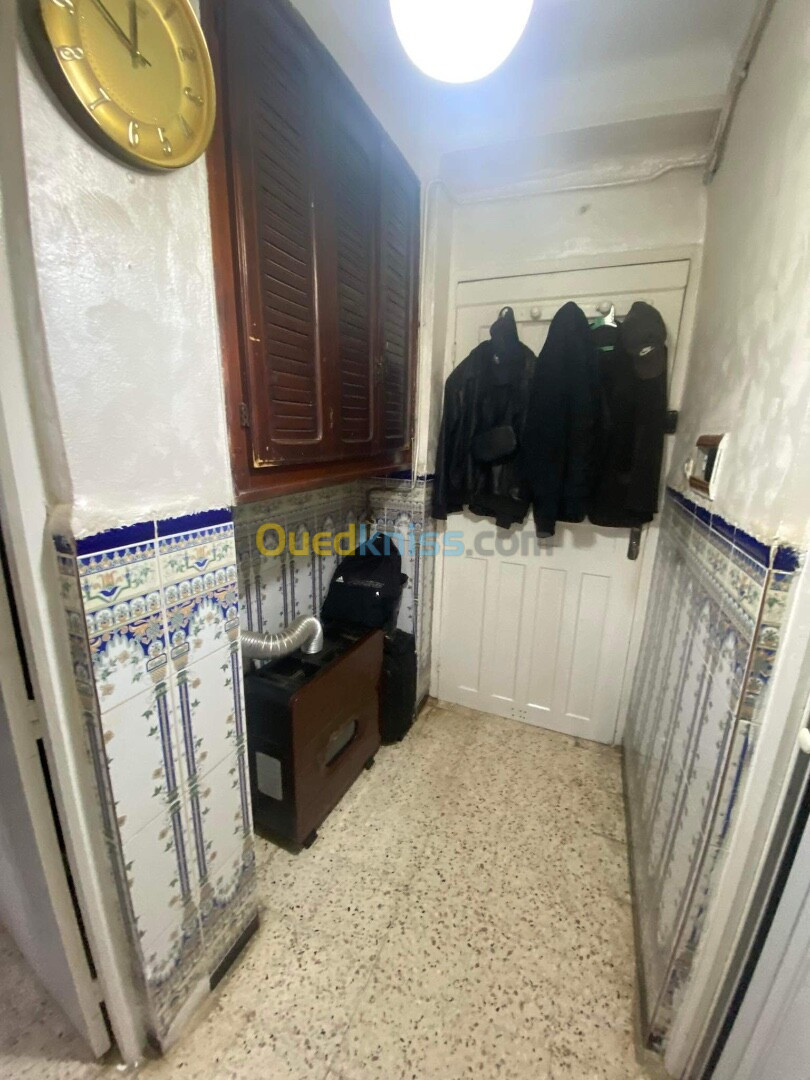 Vente Appartement F2 Alger Bordj el kiffan