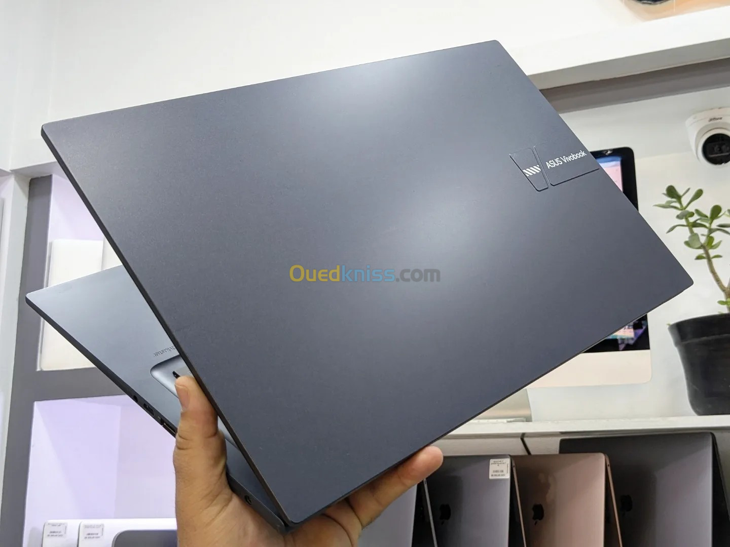 ASUS VivoBook 17"  . i7 12 eme ( 1255) . 16 Gb Ram . 1 TB (1000Gb) Ssd