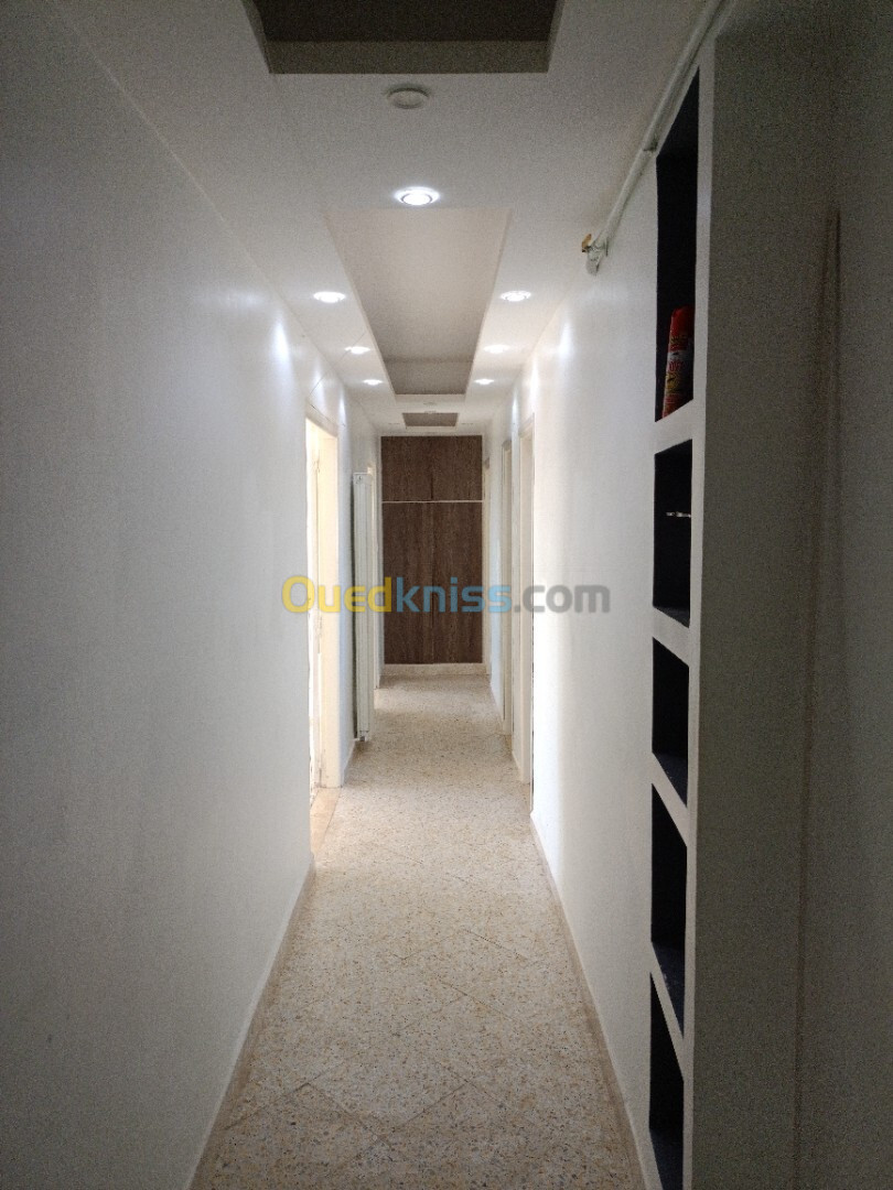 Location Appartement F3 Tipaza Kolea