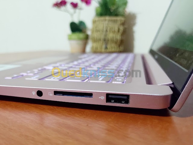 Asus VivoBook A412F Pentium Gold 5405U SonicMaster 