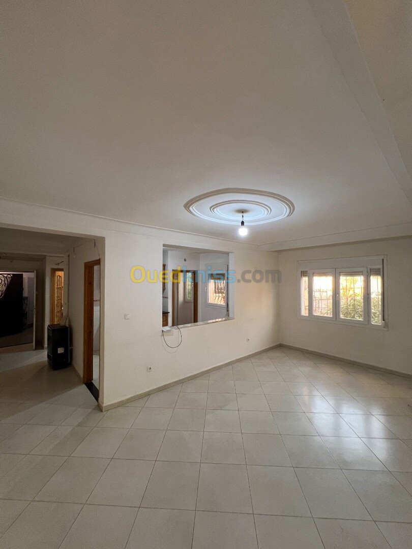 Location Appartement F3 Alger Said hamdine