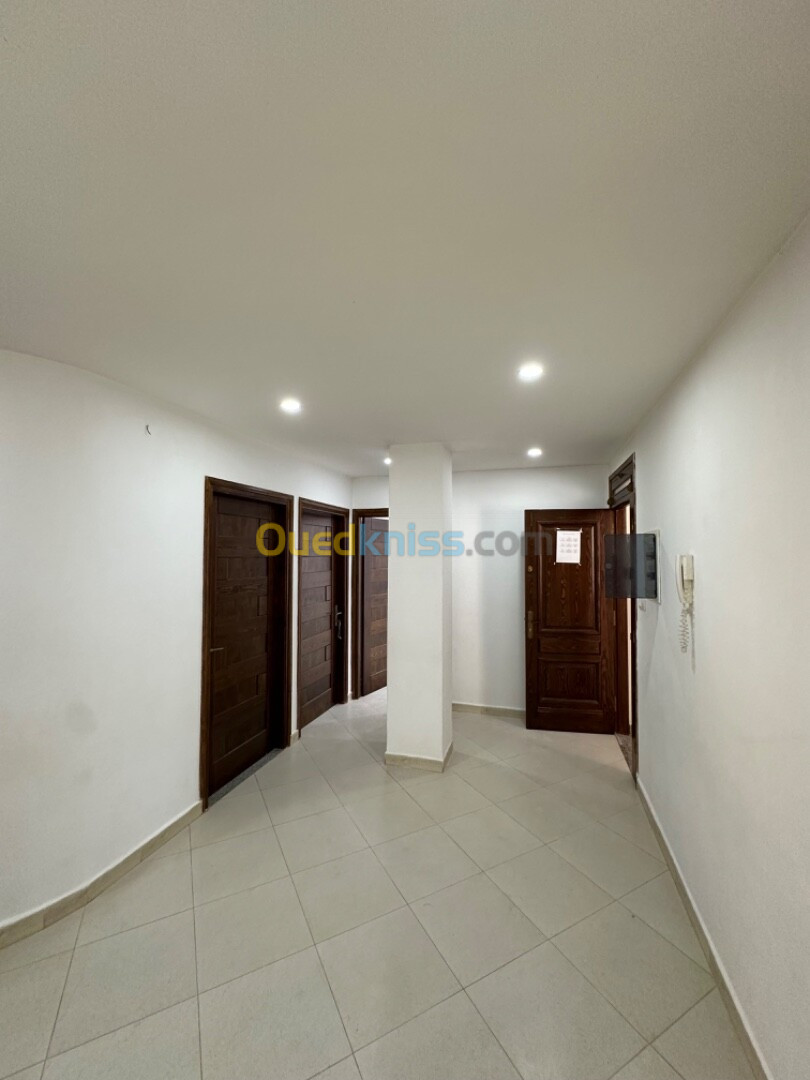 Location Appartement F3 Alger El achour