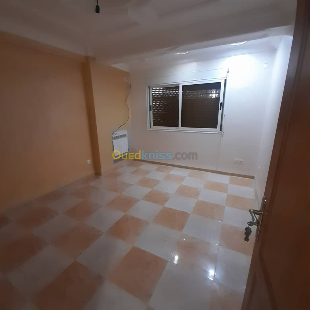 Location Appartement F2 Alger Draria