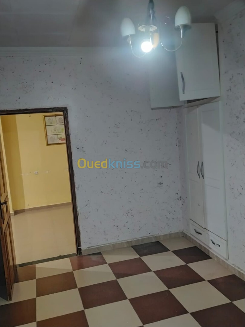 Vente Appartement F3 Alger Bordj el bahri