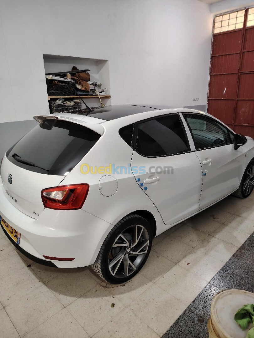 Seat Ibiza 2015 Black Line