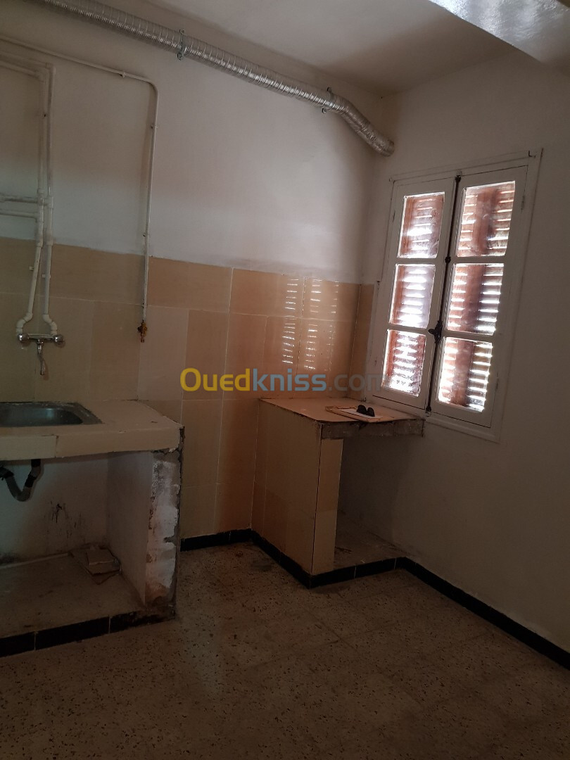 Location Appartement F3 Tipaza Hadjout