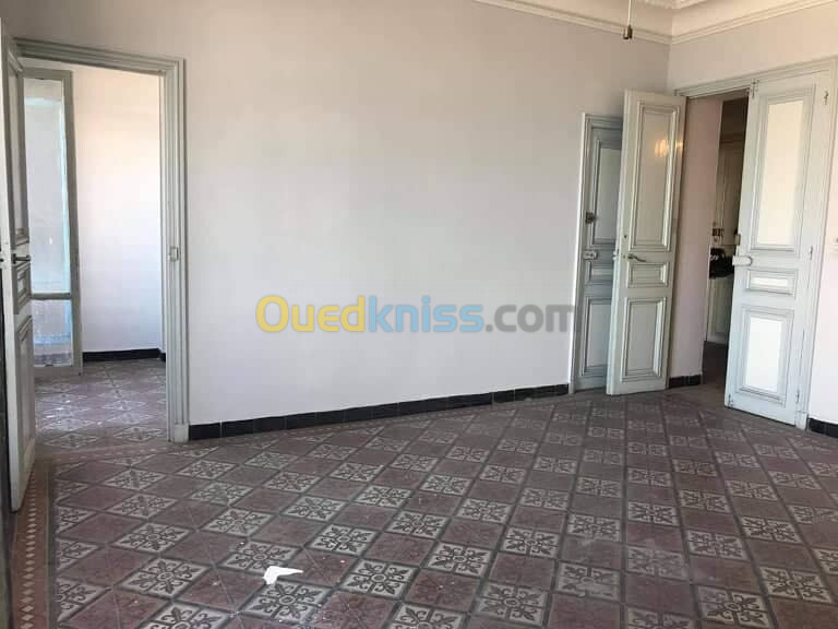 Vente Appartement F8 Alger Alger centre