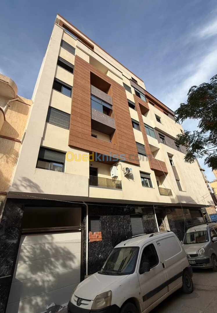 Vente Appartement F4 Alger Bordj el bahri