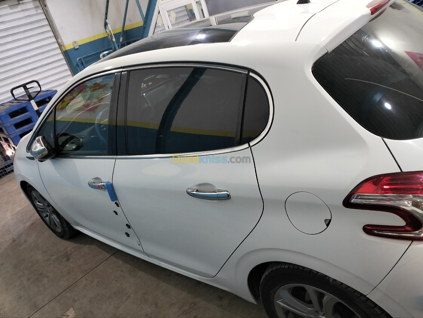 Peugeot 208 2015 Allure