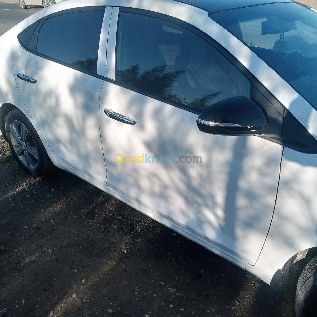 Hyundai Accent RB  4 portes 2019 