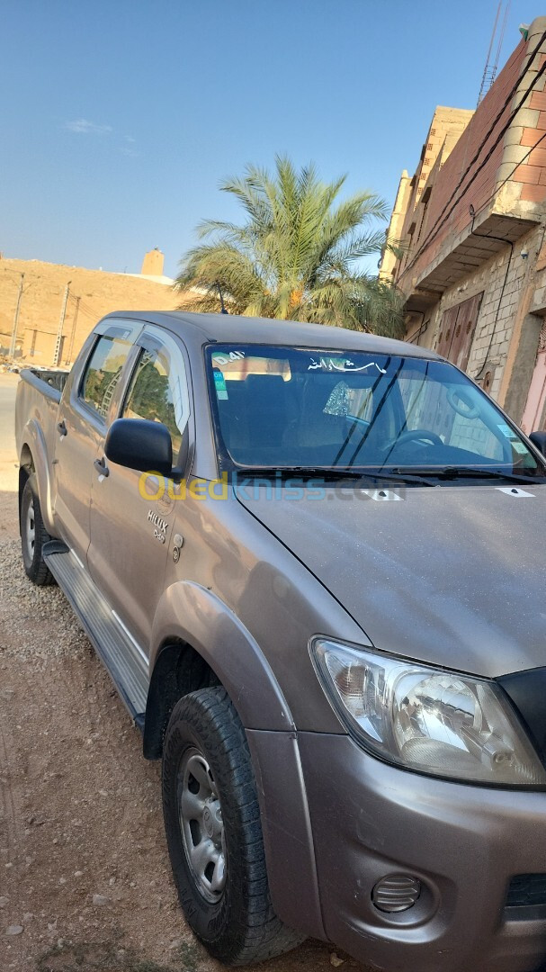 Toyota Hilux 2009 4×4