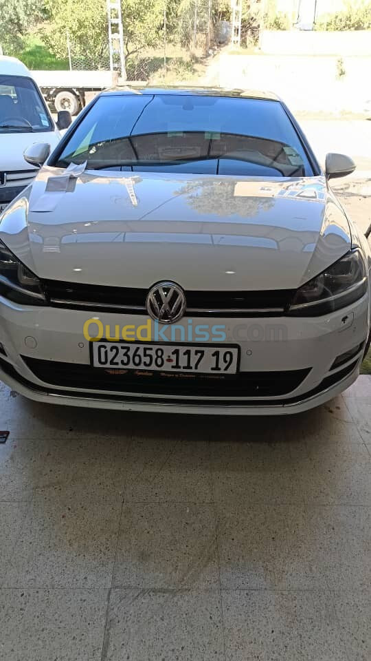 Volkswagen Golf 7 2017 لاكارا