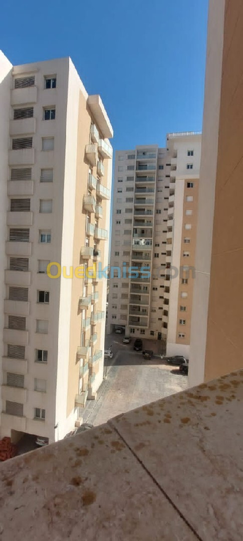 Location Appartement F4 Alger Bab ezzouar