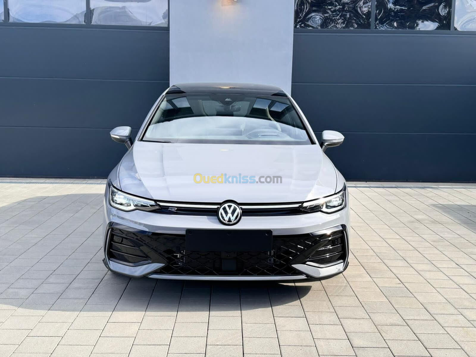 Volkswagen Golf 8 2024 R line