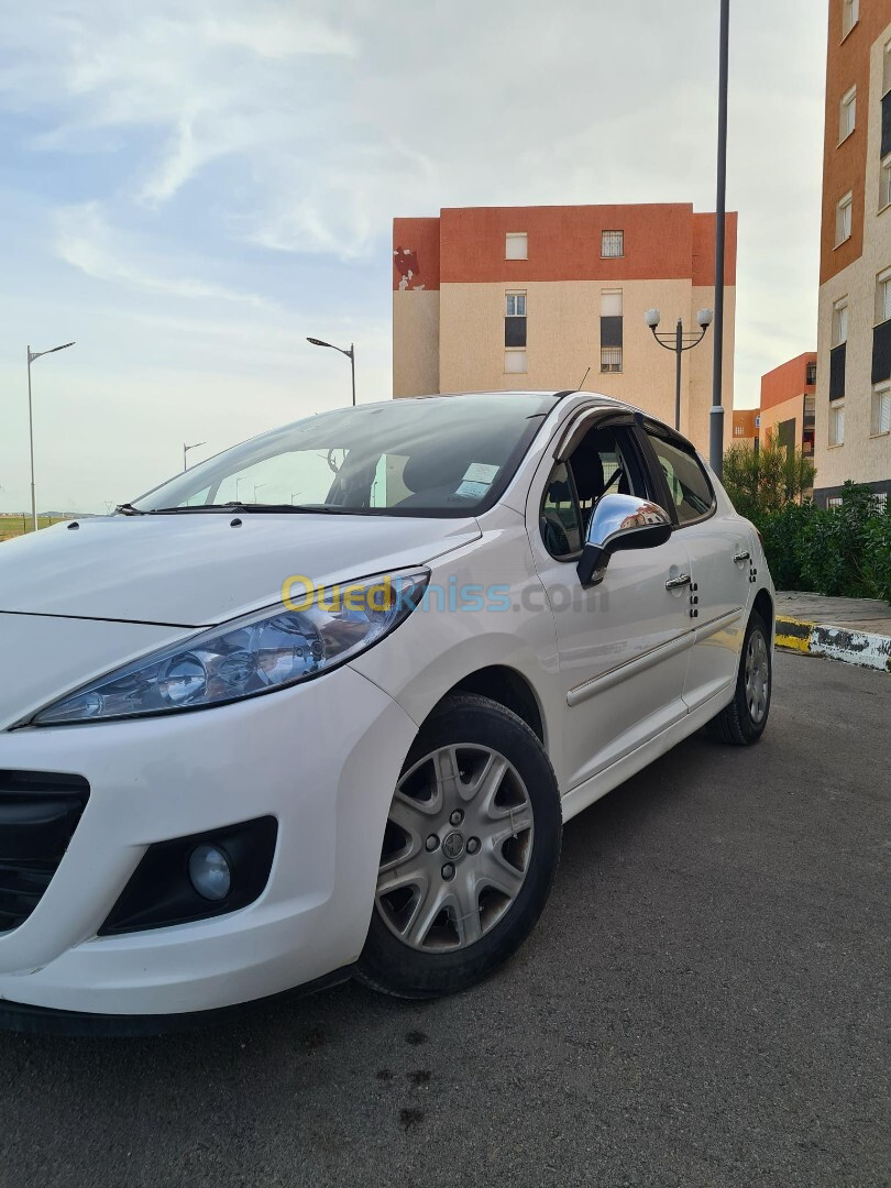 Peugeot 207 plus 2013 207 plus