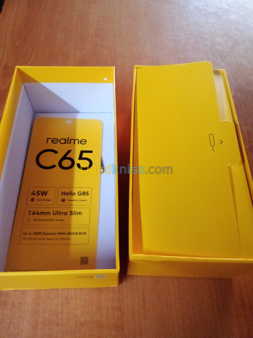 realme c65