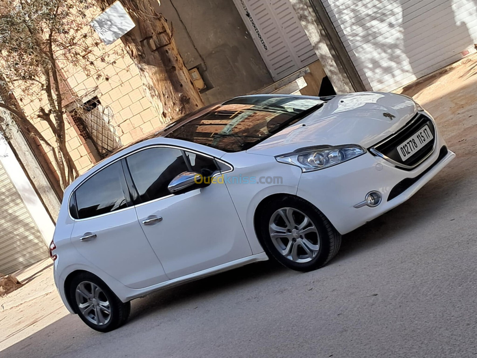 Peugeot 208 2015 Allure