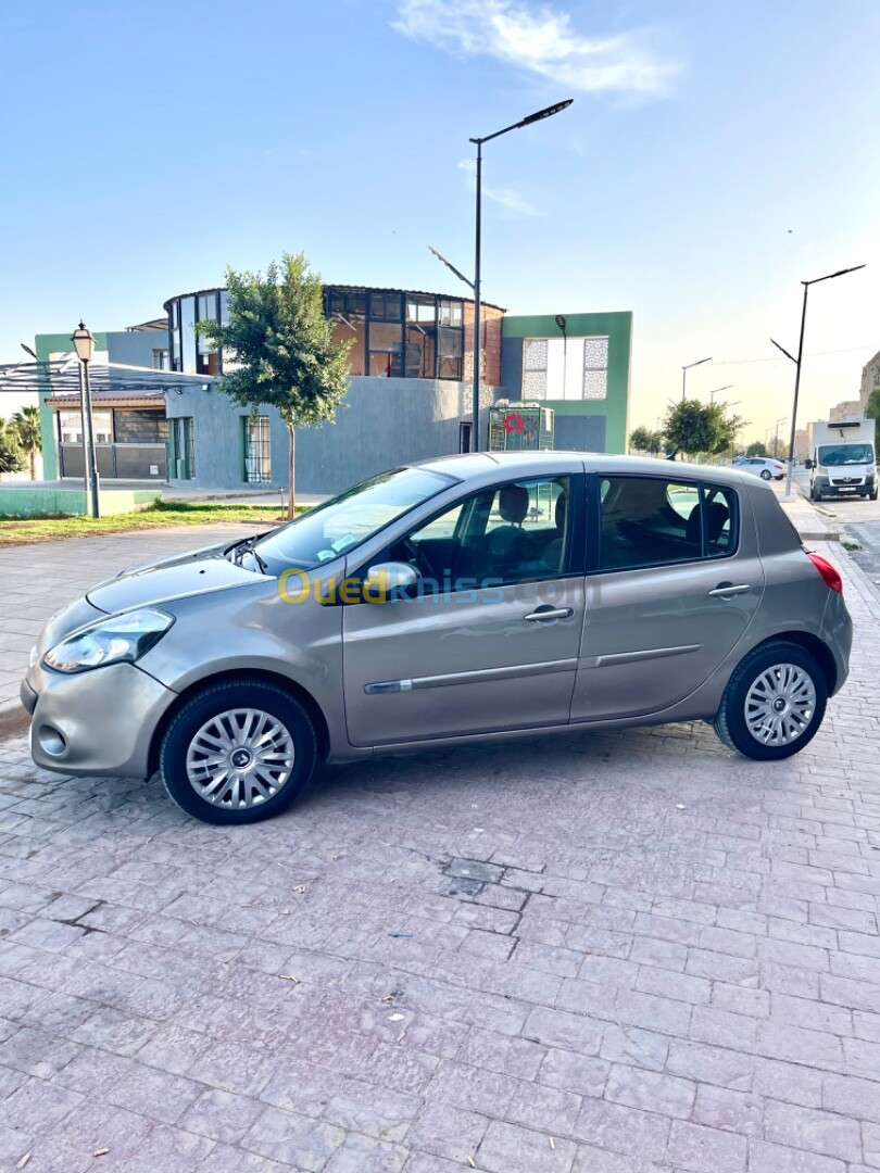 Renault Clio 3 2012 