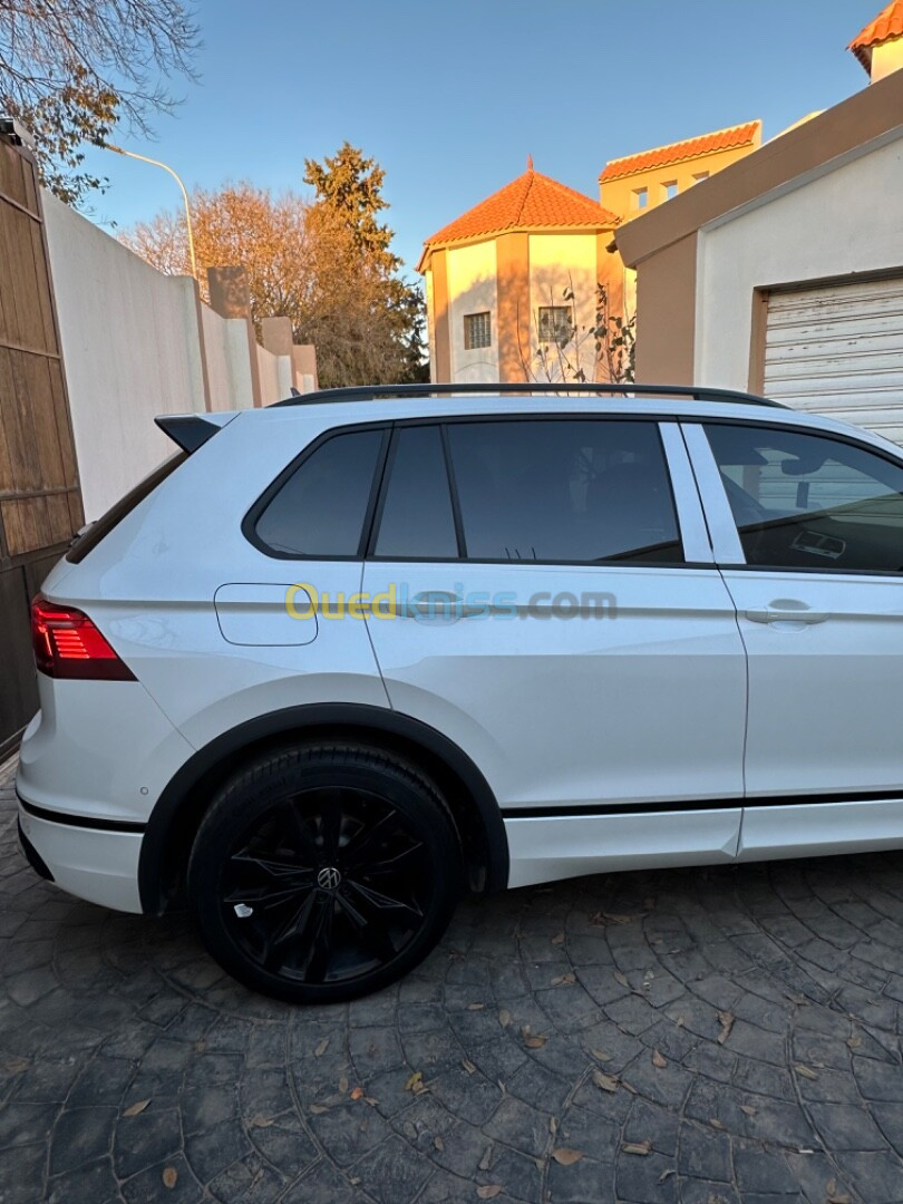 Volkswagen Tiguan R-line 2024 Tiguan Black Édition