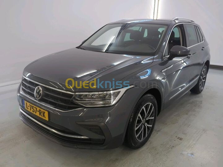 Volkswagen Tiguan 2021 Life