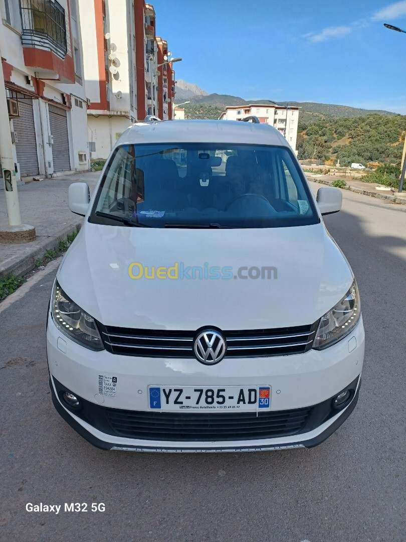 Volkswagen Caddy 2016 Cross