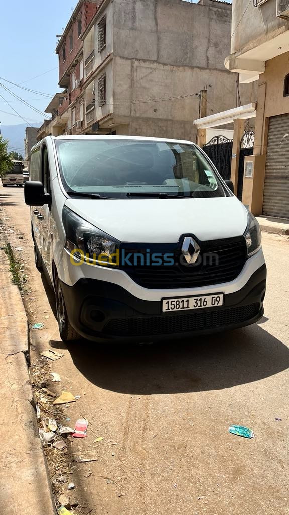 Renault trafic 