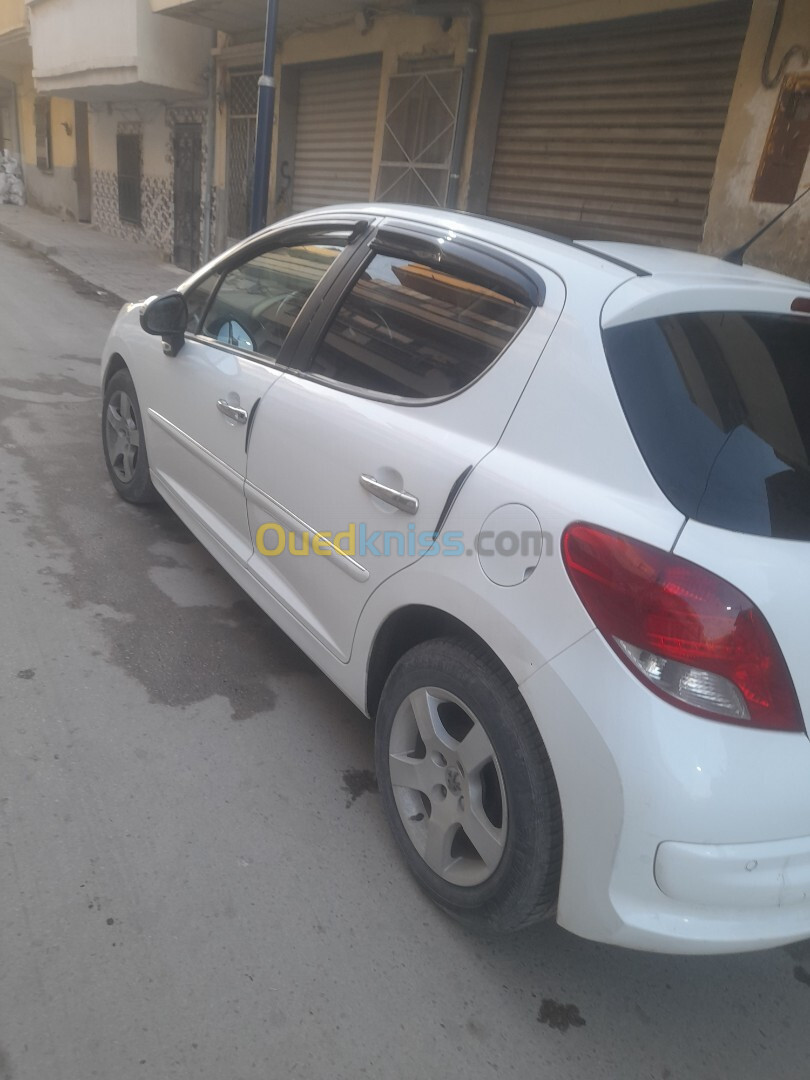 Peugeot 207 2012 207