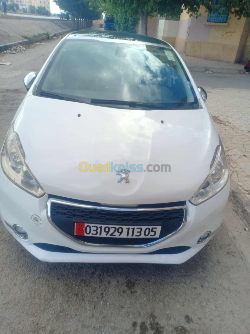 Peugeot 208 2013 Allure