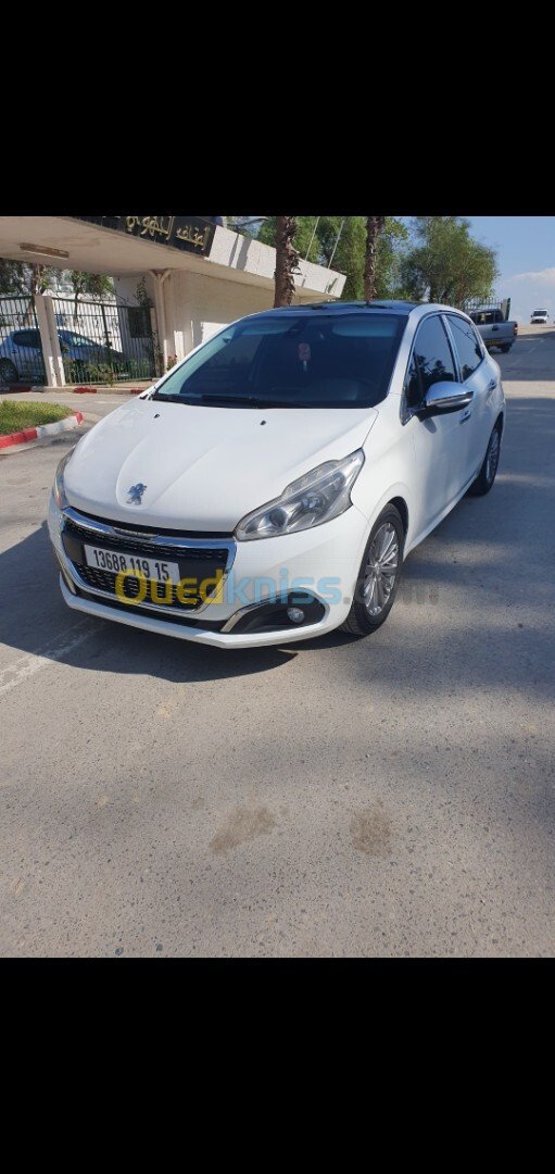 Peugeot 208 2019 Allure Facelift