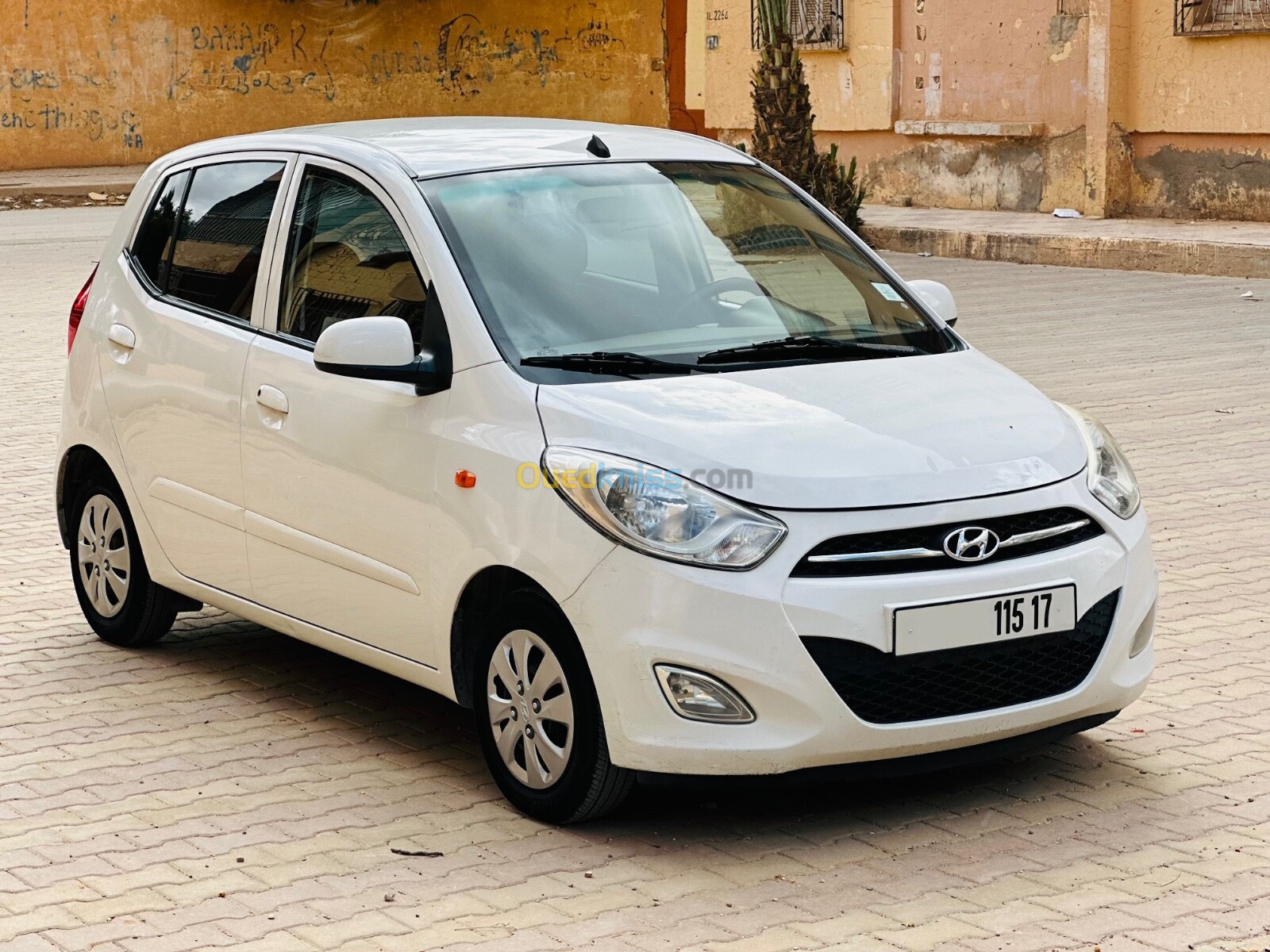 Hyundai i10 Plus 2015 GLS