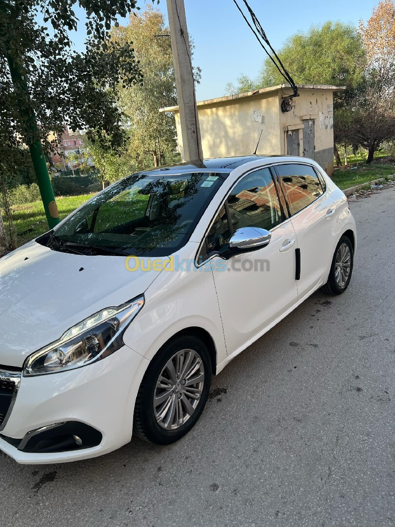 Peugeot 208 2019 Allure