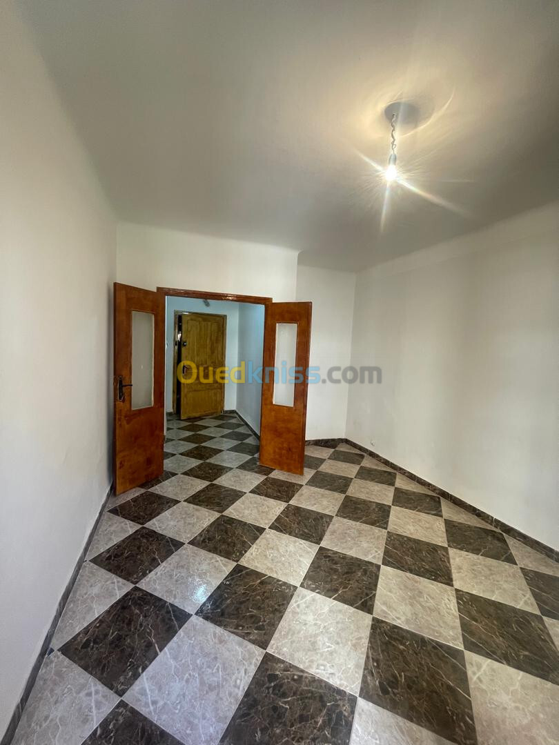 Vente Appartement F3 Alger Bab ezzouar